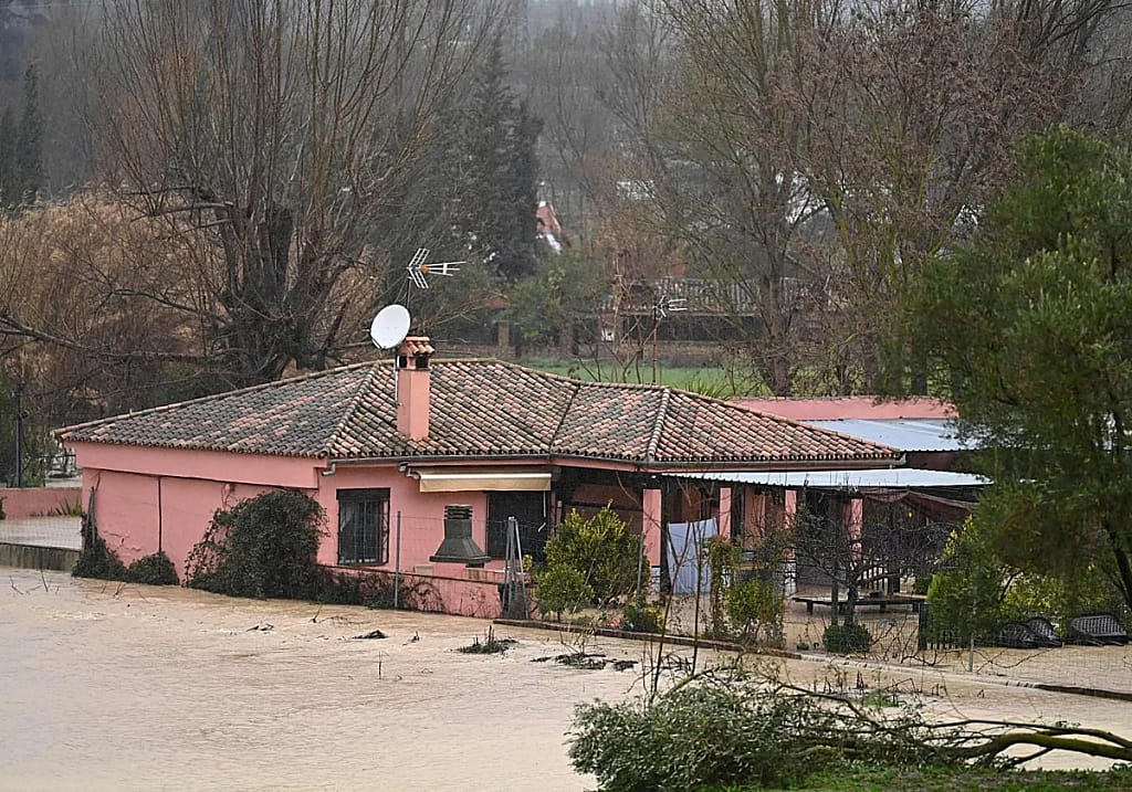 Vivienda anegada ronda