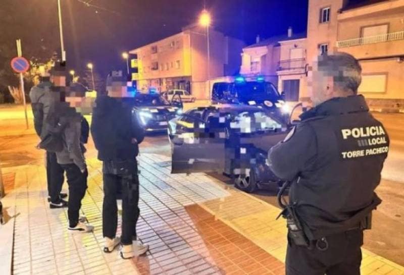 1000258033 11769431521 large